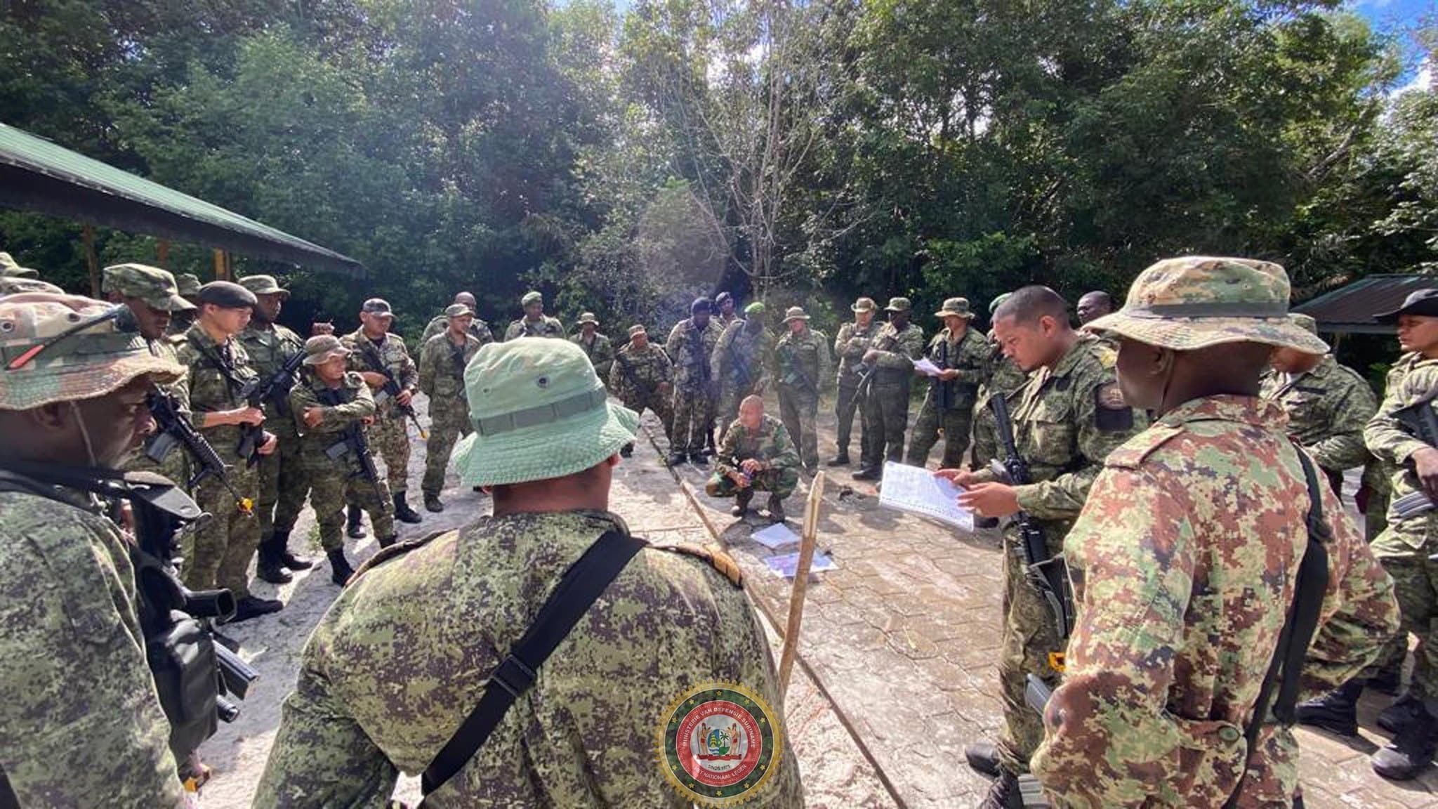 Gevechtsspecialisten Korps Speciale Troepen scherpen vaardigheden aan nl militairen defensie leger