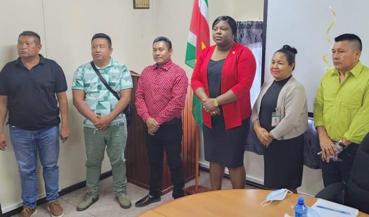Minister Emanuel voert regulier overleg met Trio graman | GFC