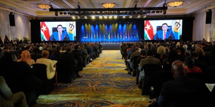 Uittredende Caricom voorzitter Santokhi spreekt conferentie van regeringsleiders virtueel toe