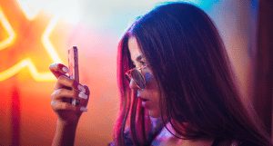 vrouw telefoon | GFC