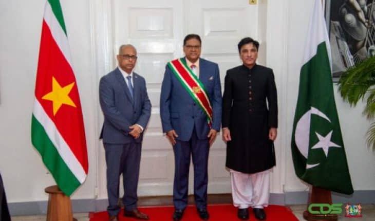 Credentials Pakistan 2 585x369 1 | GFC