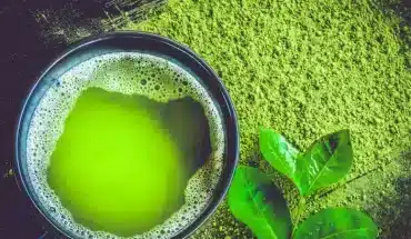 Matcha-theepoeder heelt depressie: nieuw onderzoek naar hoe het de stemming en mentale prestaties verbetert 31 Matcha Tea 777x518thee groene | GFC