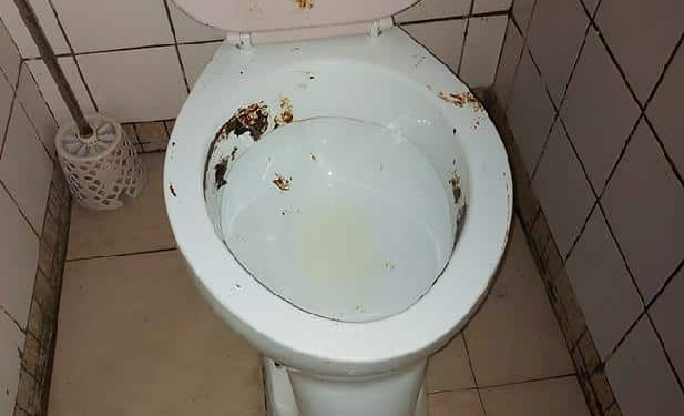 617