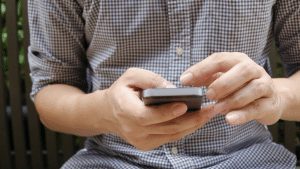 man telefoon bellen smartphone | GFC