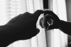 spiegel hand arm | GFC