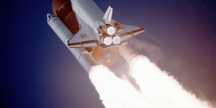 nasa astronaut raket ruimte aarde astronomie
