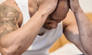 verdriet depressief man huilen droevig | GFC
