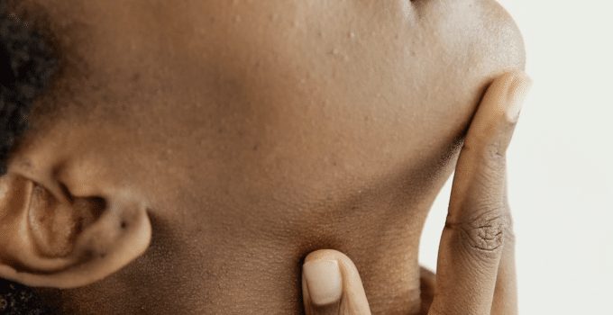 vrouw gezicht zijkant