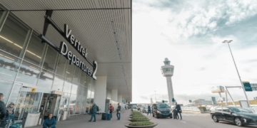 schiphol airport amsterdam vertrekhal 2