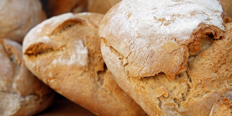 Brood wit