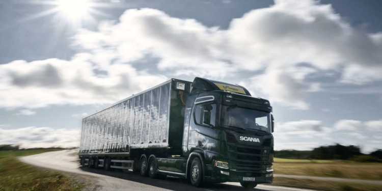 scania vrachtwagen zonnepanelen