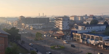 vuil verbranden paramaribo suriname1