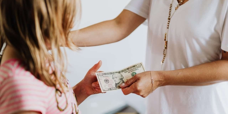 kind geld dollar