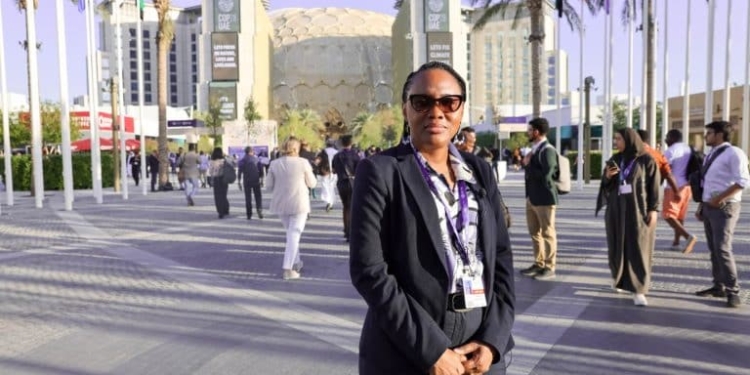 Directeur-Yvette-Patterzon-768x512