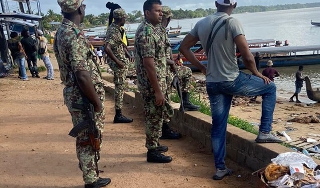 defensie militairen albina marowijne atjoni