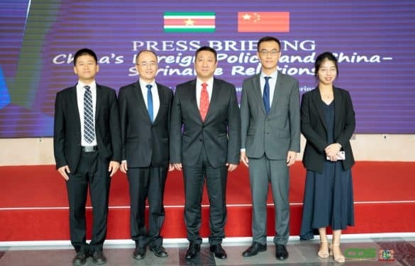 Ambassaderaad-China-585x387