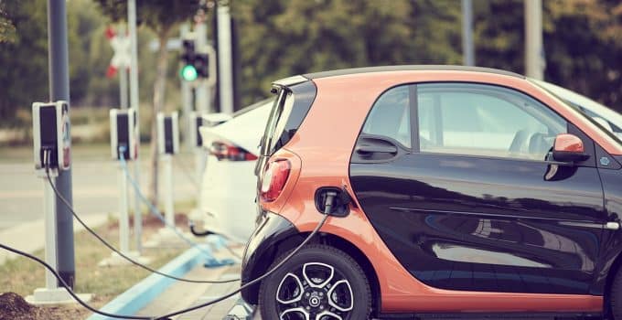 Overgang naar e-bikes en elektrische voertuigen biedt Surinaamse steden mogelijk gezondheidsvoordelen