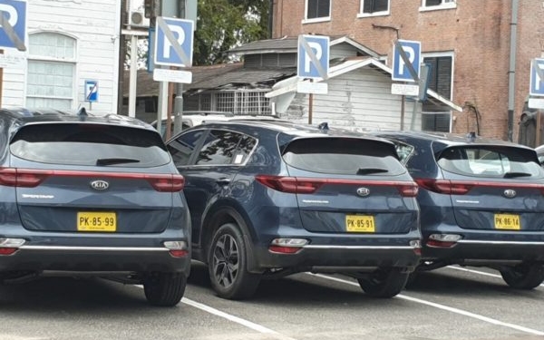 dienstvoertuigen autos staat