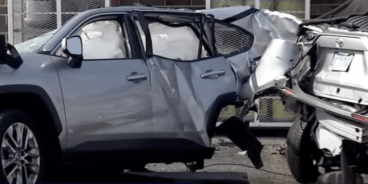 toyota crash chicago ford mustang