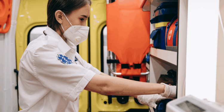 ambulance slachtoffer medisch verpleegkundige arts dokter4