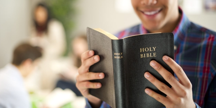 bijbel christelijk kerk geloof religie