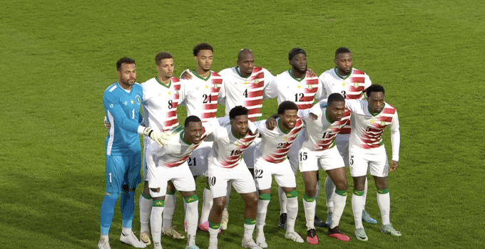 Acht spelers in het proces om internationaal voor Suriname uit te komen