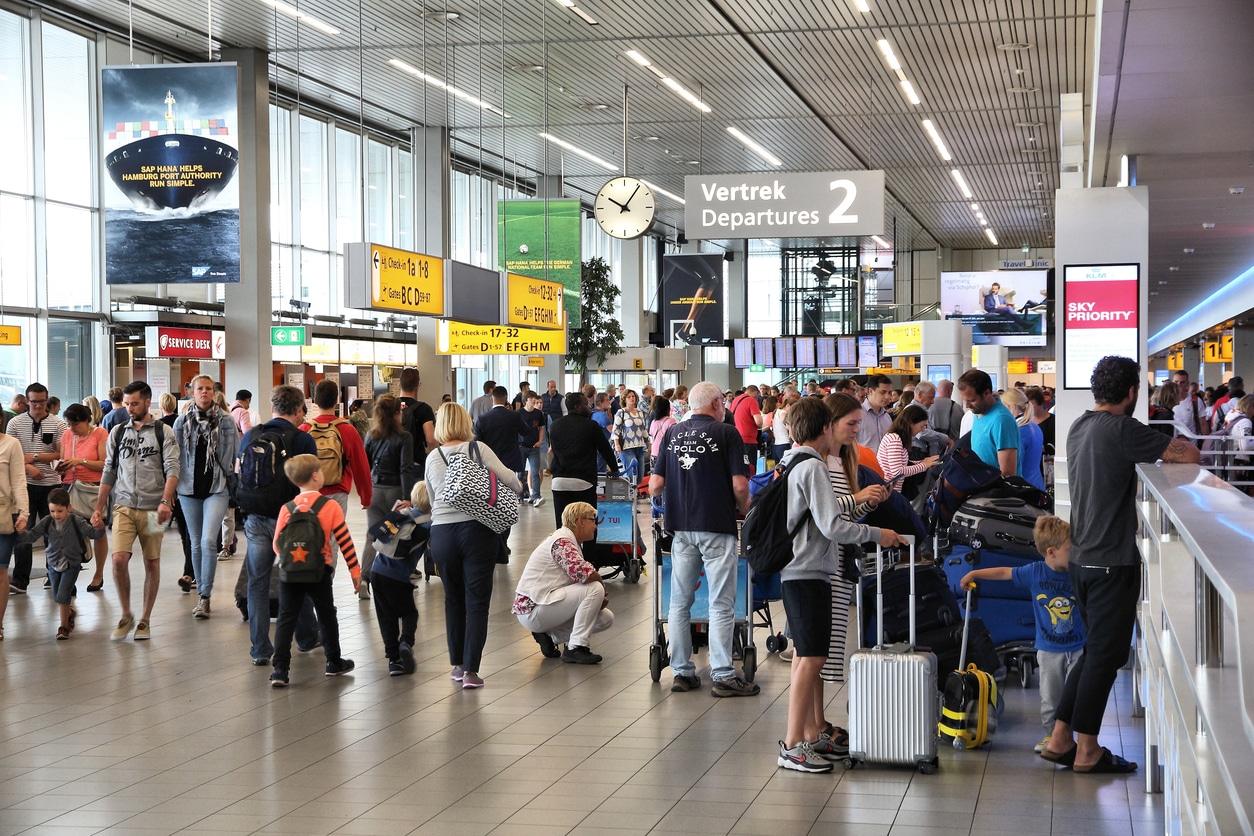 schiphol airport amsterdam