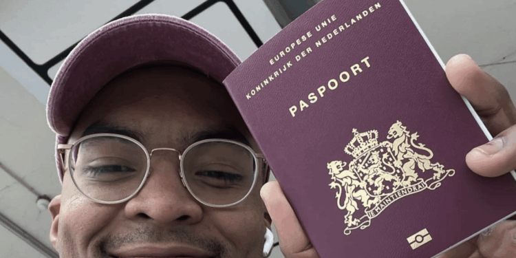 tjon a joe suriname paspoort