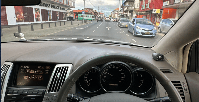verkeer suriname paramaribo auto