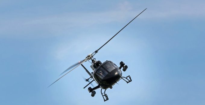 Chetak helikopters Nationaal Leger na afronding inspectie weer in gebruik