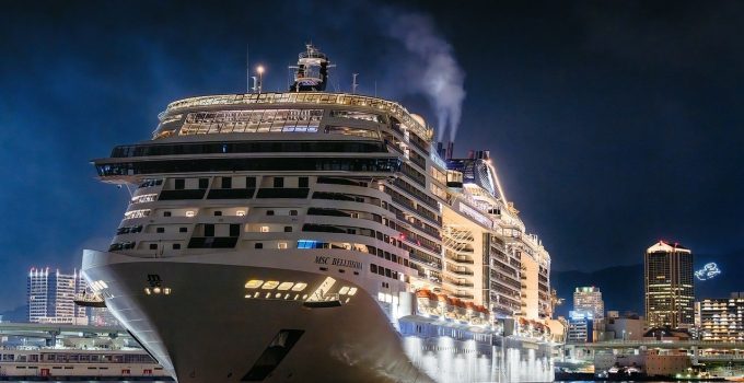 Cruise schip boot