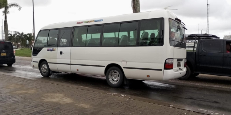 bus lijnbus nvb staatsbus suriname vervoer verkeer
