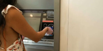 pinnen atm geldautomaat