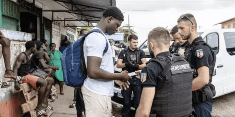 saint laurent frans guyana gendarmerie