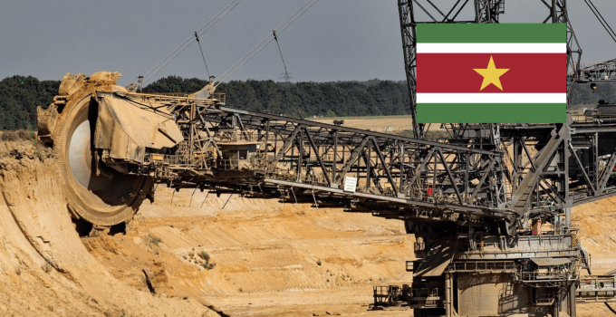 Abiamofo faciliteert overleg tussen Pamaka-goudmijnbouwers en Newmont