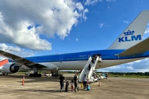 zanderij johan adolf pengel luchthaven airport klm boeing