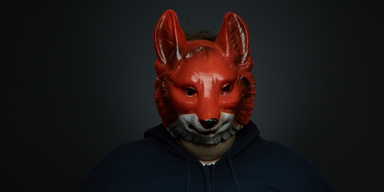 Masker verborgen agenda