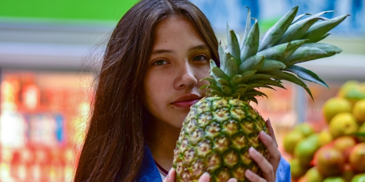 fruit ananas winkel boodschappen