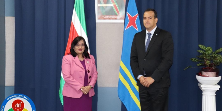 kuldipsing en wever aruba en suriname