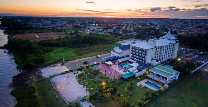 marriot paramaribo suriname hotel courtyard