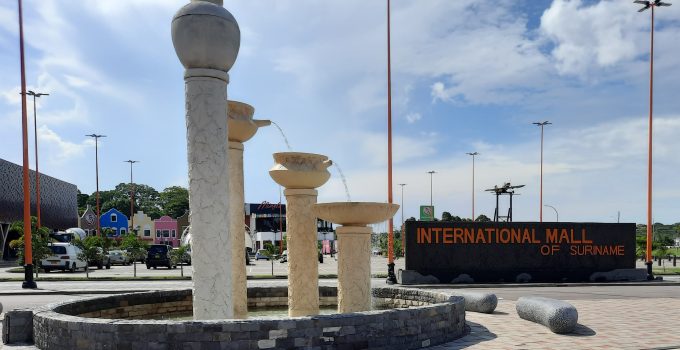 International Mall of Suriname- 2022- 1 cropped