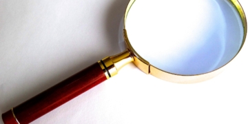 Vergrootglas onderzoek