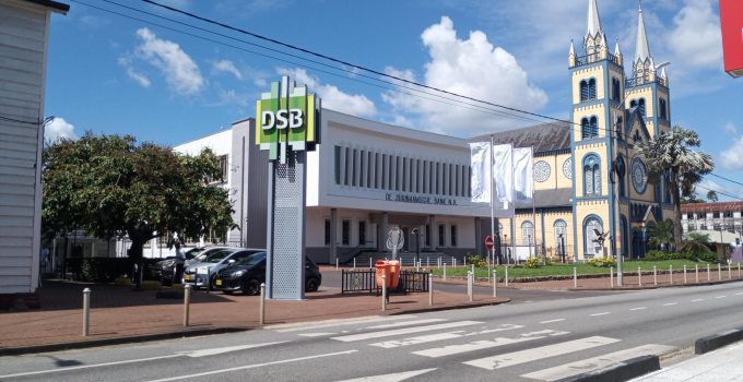 de surinaamsche bank dsb