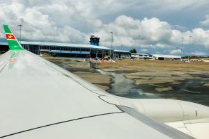 surinam airways slm zanderij johan adolf pengel luchthaven