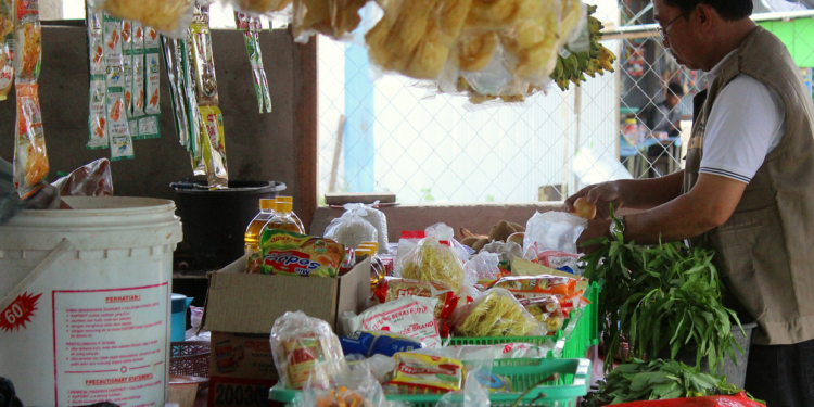 verkoper markt groente fruit