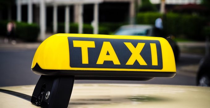 Taxi