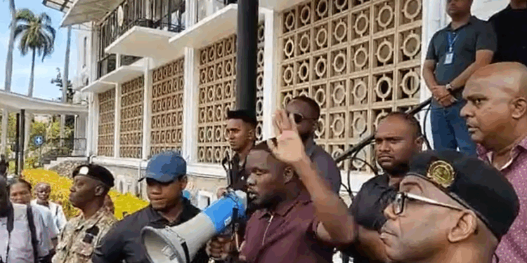 acties protest voor kabinet president 1