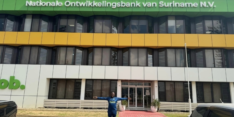 poetinie atompai bij NOB