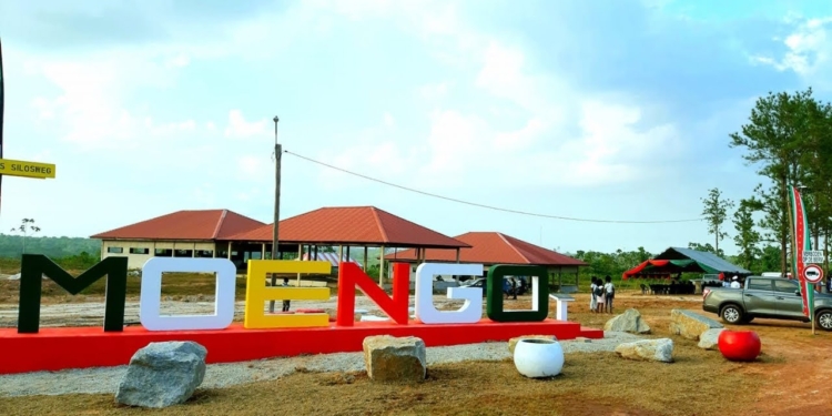 moengo suriname