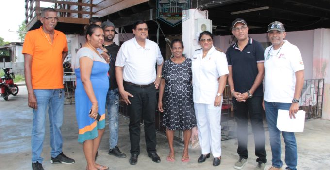 santokhi in nickerie dc gobardhan en marl rommy woningbouw